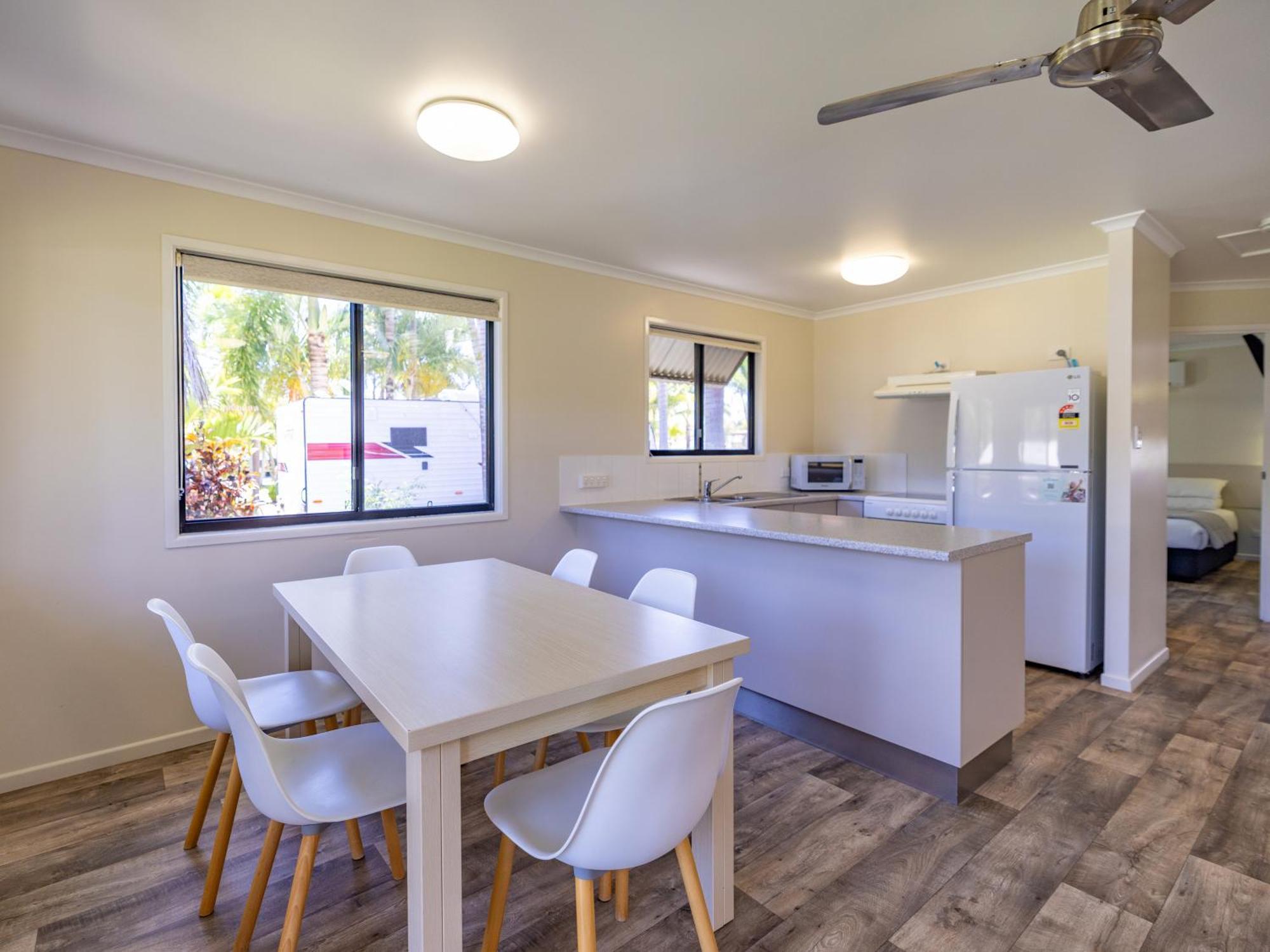 Nrma Capricorn Yeppoon Holiday Park Kinka Rom bilde